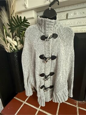 Michael Kors Oversized Gray Toggle-Front Knit Poncho Sweater - Size S